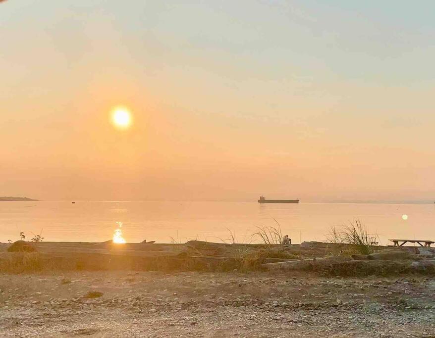 Sunrise Escape - Close To The Beach! 維多利亞 外观 照片